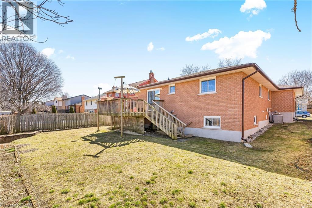78 ESTHER Avenue thumbnail 35