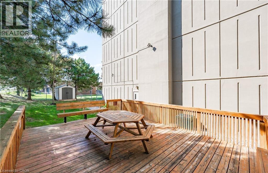 65 HIGHLAND Crescent Unit# 804 thumbnail 24