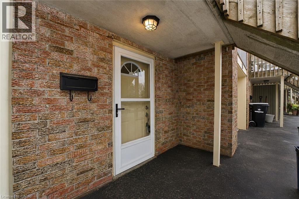 30 GREEN VALLEY Drive Unit# 74 thumbnail 3