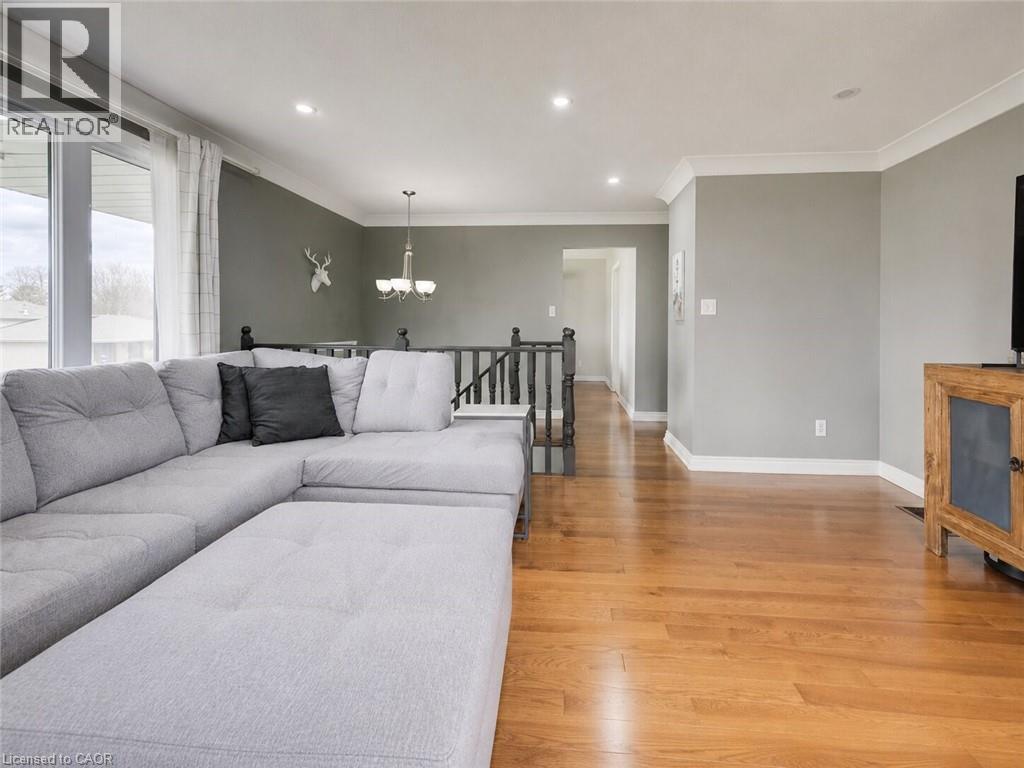 4 RONALD Road thumbnail 8