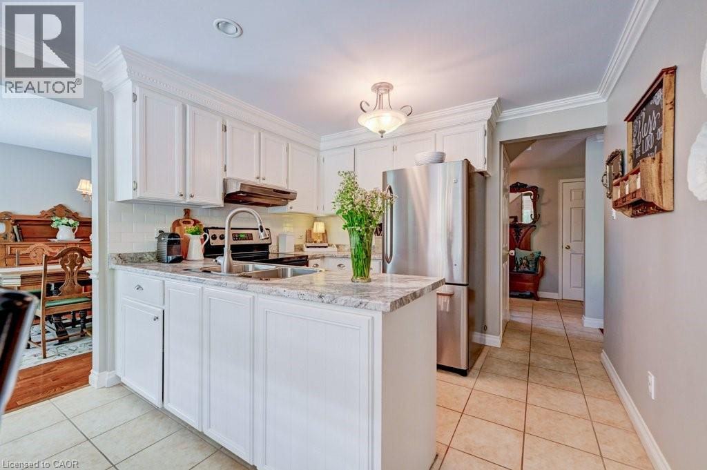 469 WESTVALE Drive thumbnail 14