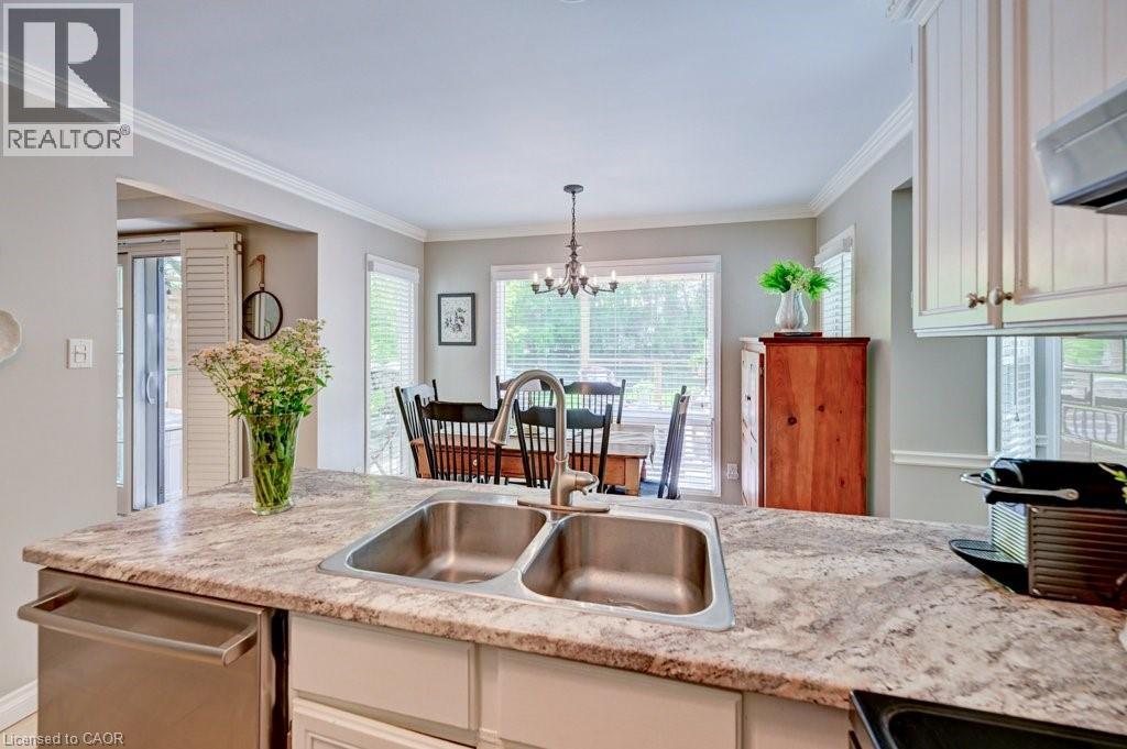 469 WESTVALE Drive thumbnail 17