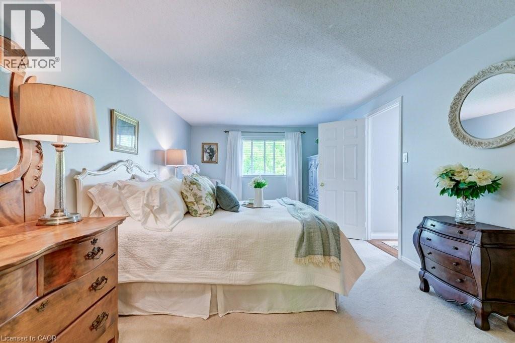 469 WESTVALE Drive thumbnail 28
