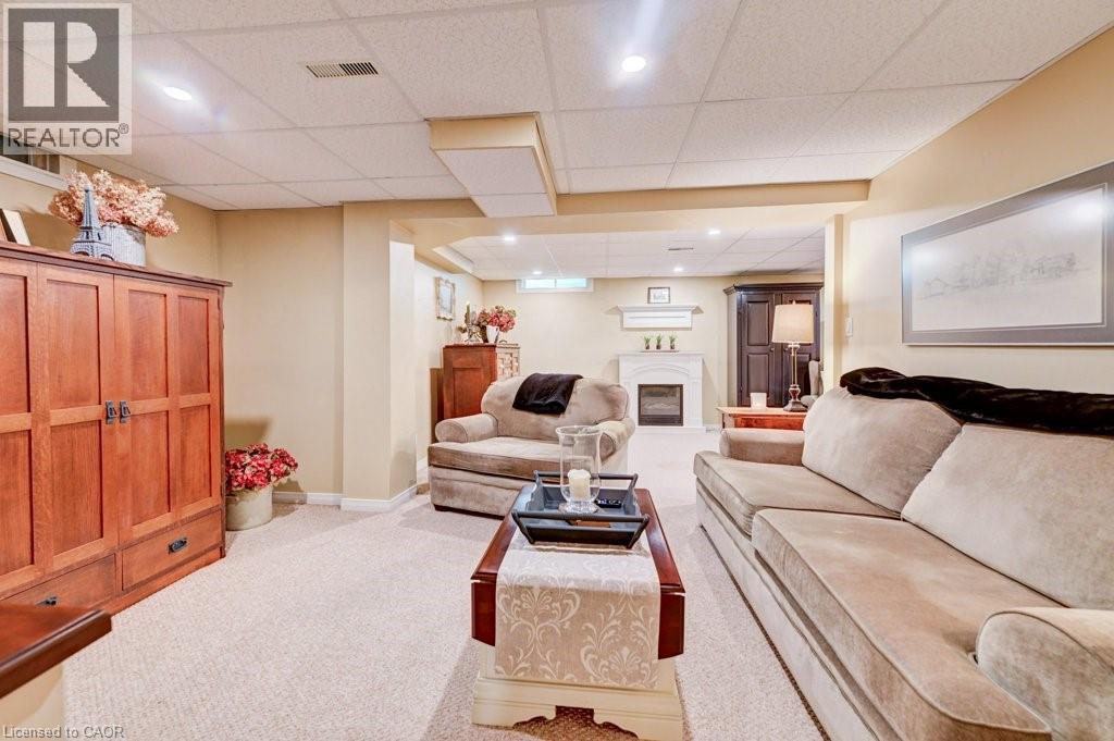 469 WESTVALE Drive thumbnail 35