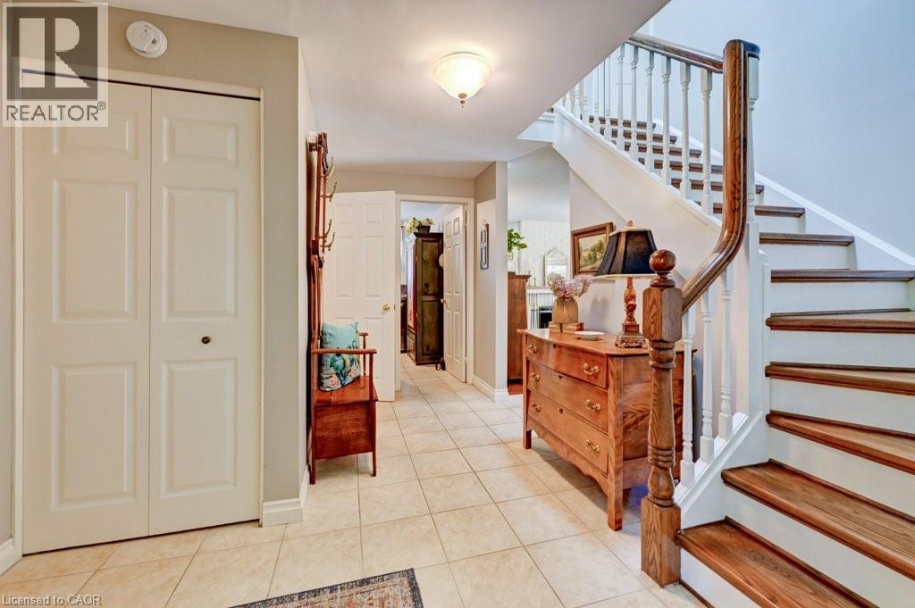 469 WESTVALE Drive thumbnail 6