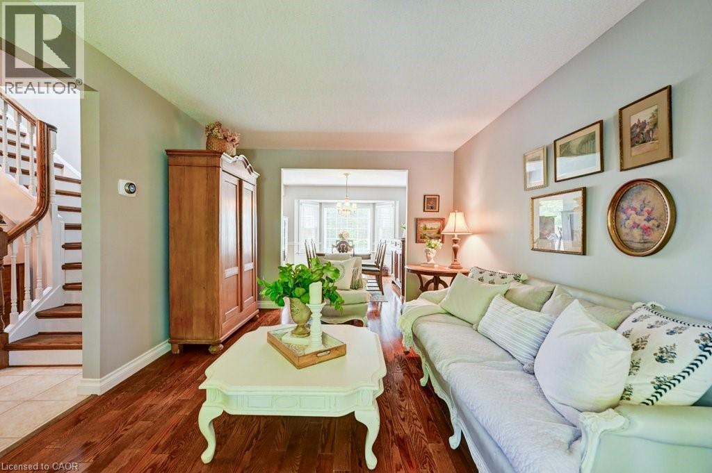 469 WESTVALE Drive thumbnail 8