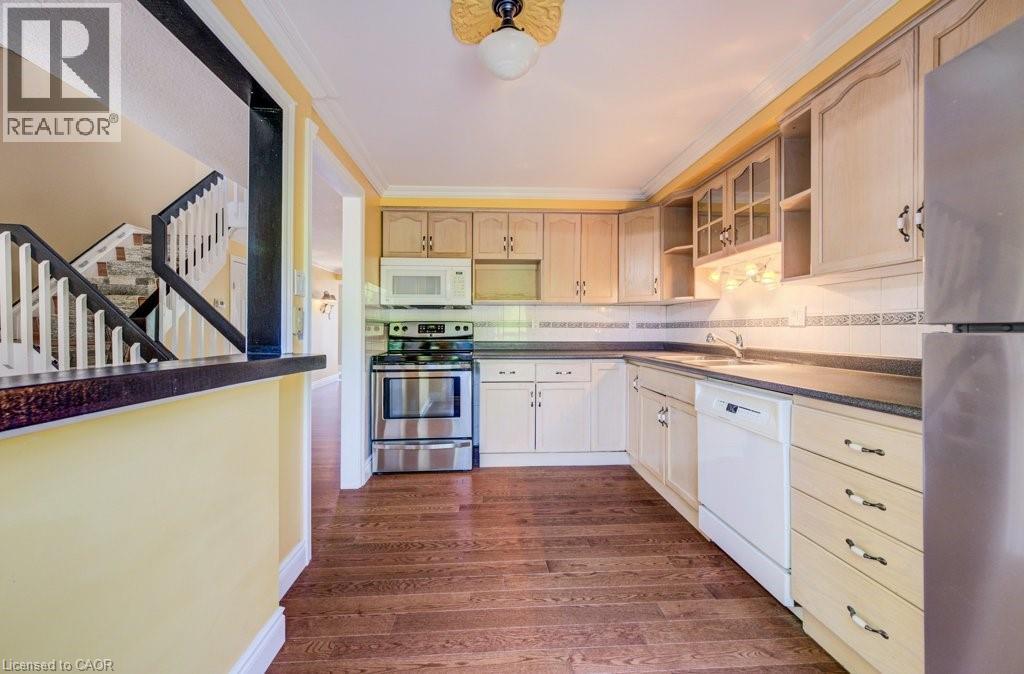 70 FROBISHER Court thumbnail 23