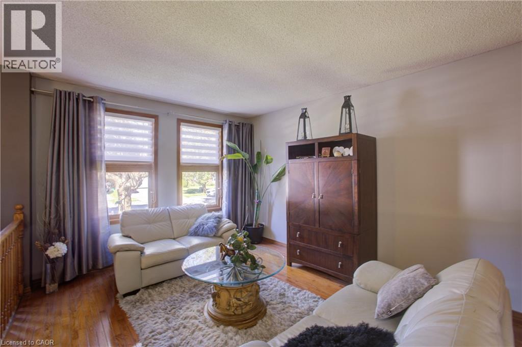 36 WESTCHESTER Drive thumbnail 9