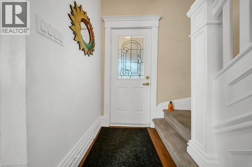 118 HEWAT Street thumbnail 5