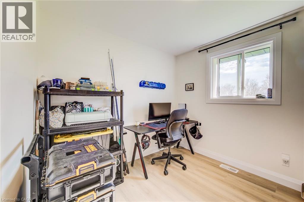183 DINISON Crescent thumbnail 18