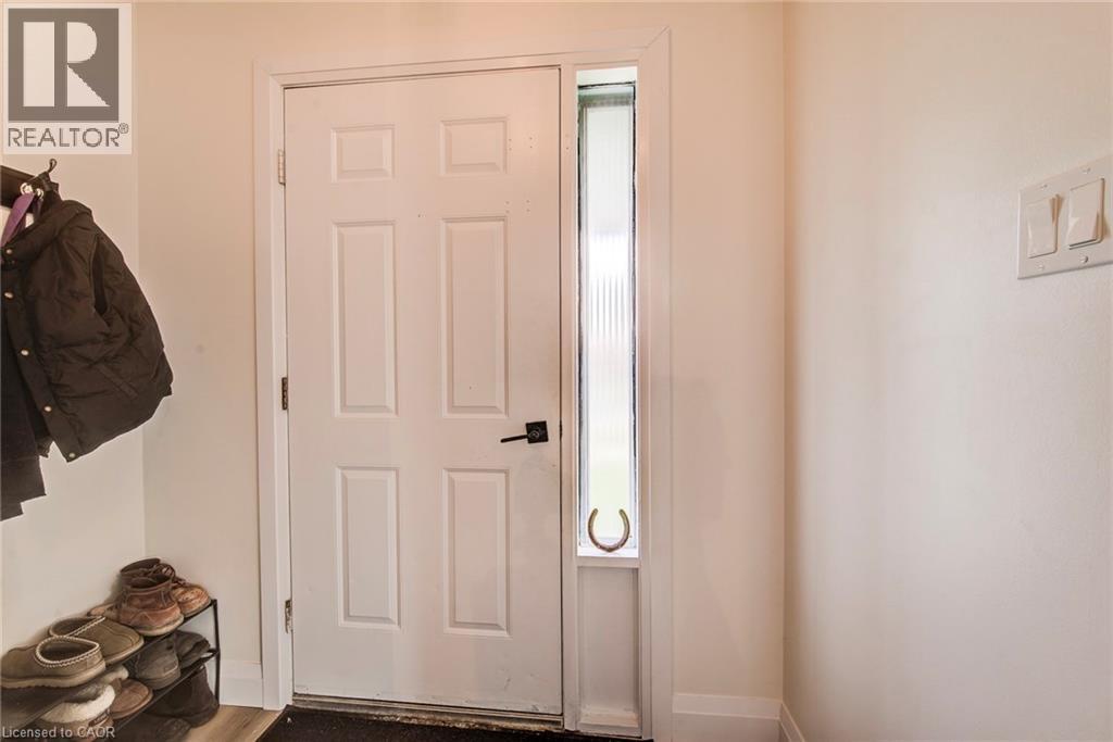 183 DINISON Crescent thumbnail 5