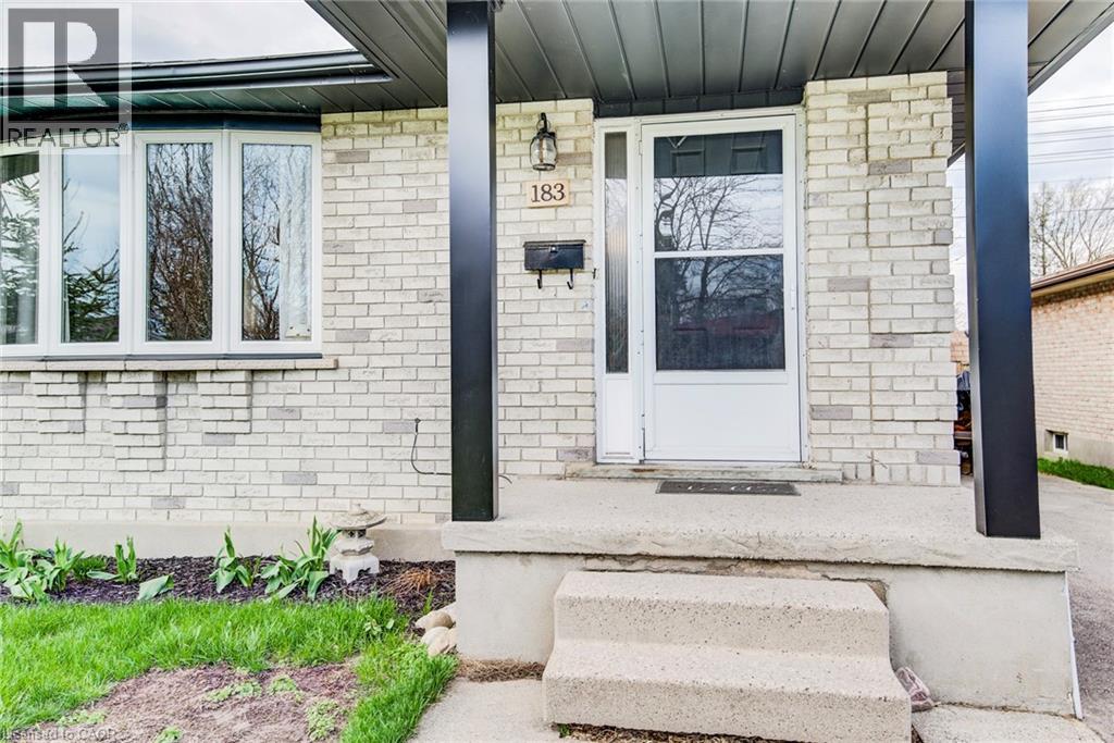 183 DINISON Crescent thumbnail 4