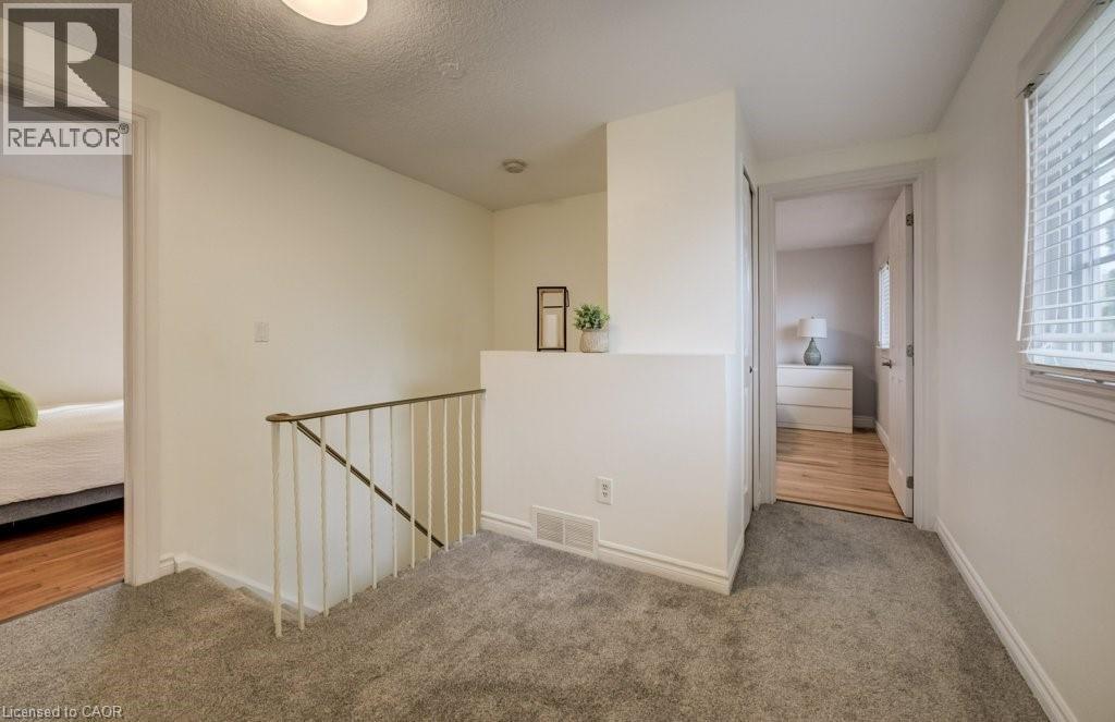106 PARKLAND Crescent thumbnail 30