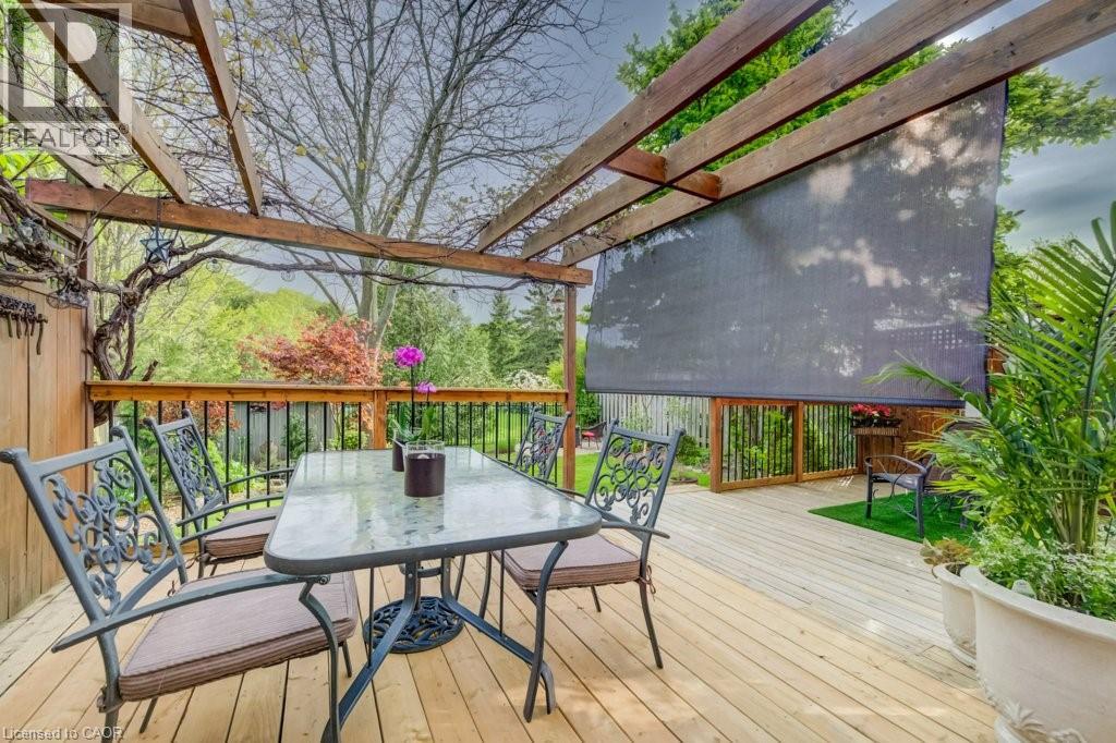 106 PARKLAND Crescent thumbnail 39