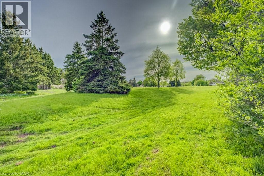 106 PARKLAND Crescent thumbnail 44
