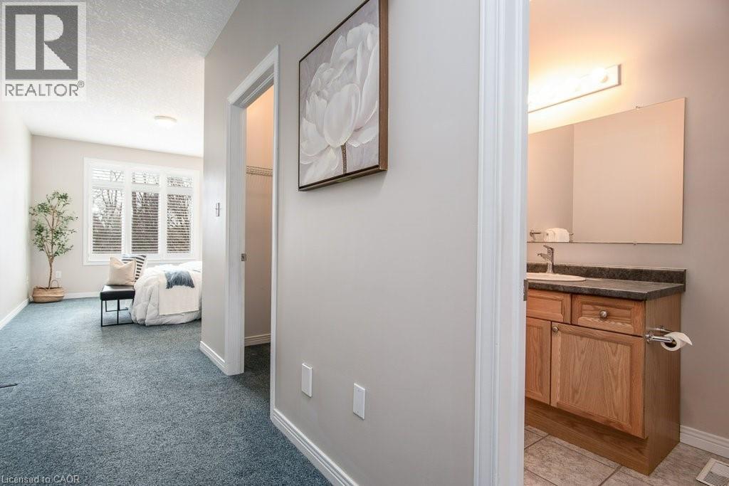 900 DOON VILLAGE Road Unit# 3 thumbnail 22