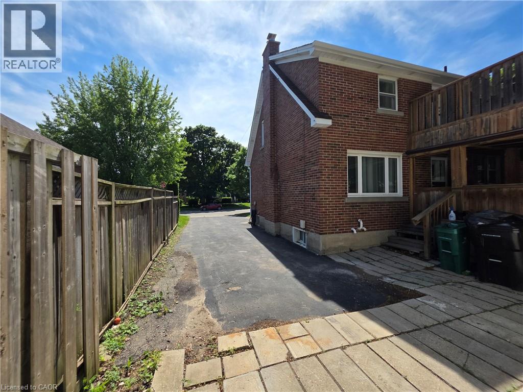 76 BRENTWOOD Avenue thumbnail 45