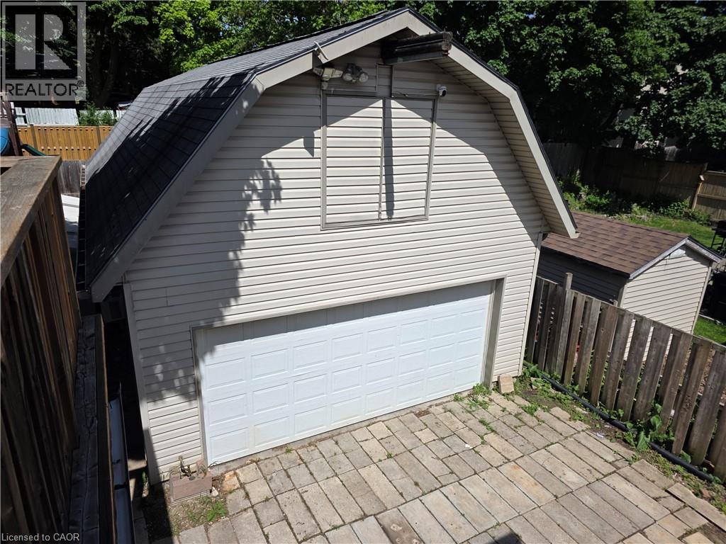 76 BRENTWOOD Avenue thumbnail 38