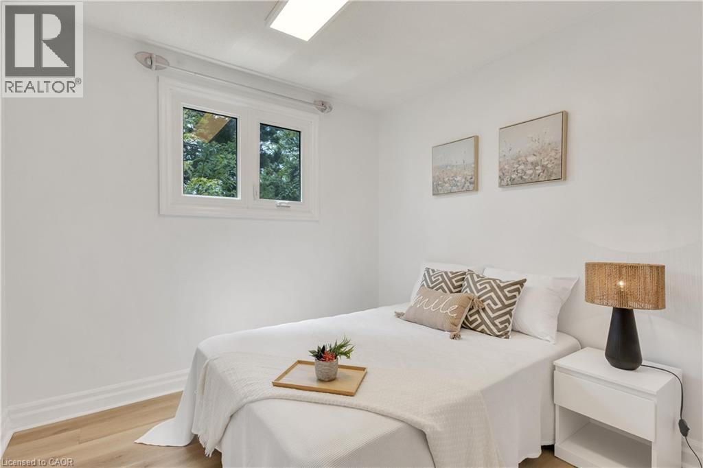 72 PINEMEADOW Crescent thumbnail 12