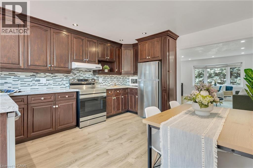 72 PINEMEADOW Crescent thumbnail 9