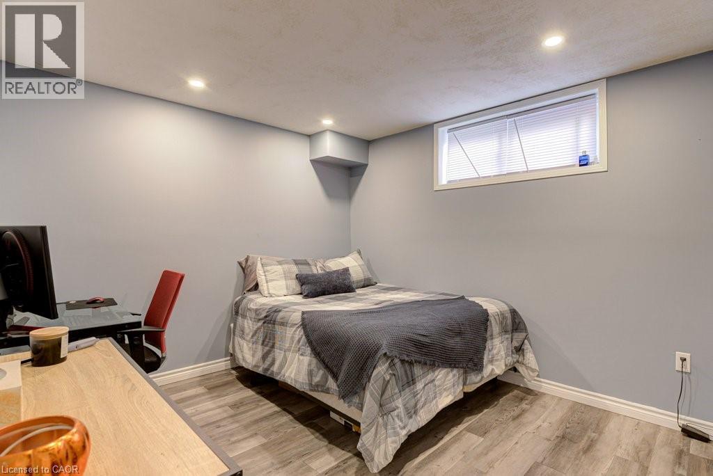 61 DITNER Avenue thumbnail 33