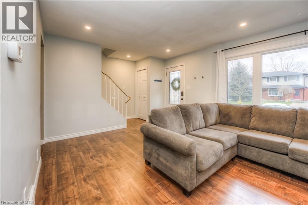 382 CYRUS Street thumbnail 7