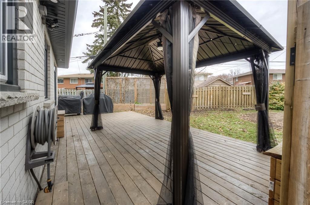 382 CYRUS Street thumbnail 31
