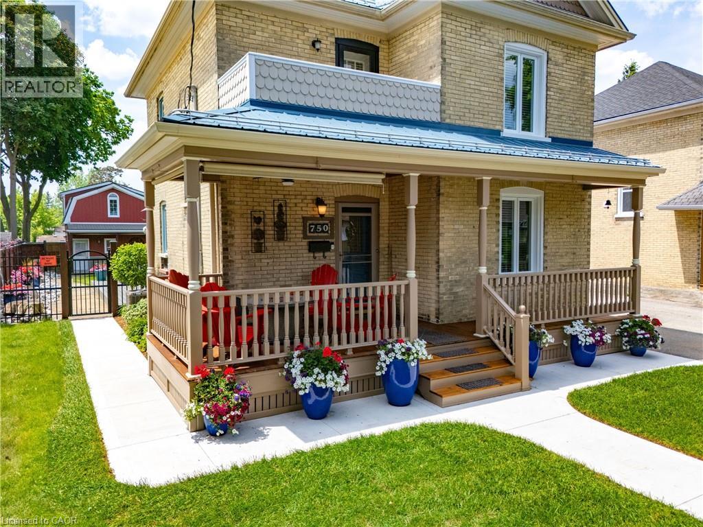 750 VINE Street thumbnail 44