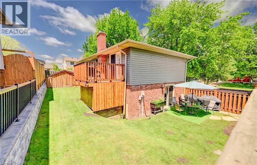 3 PARKLAND Crescent thumbnail 34