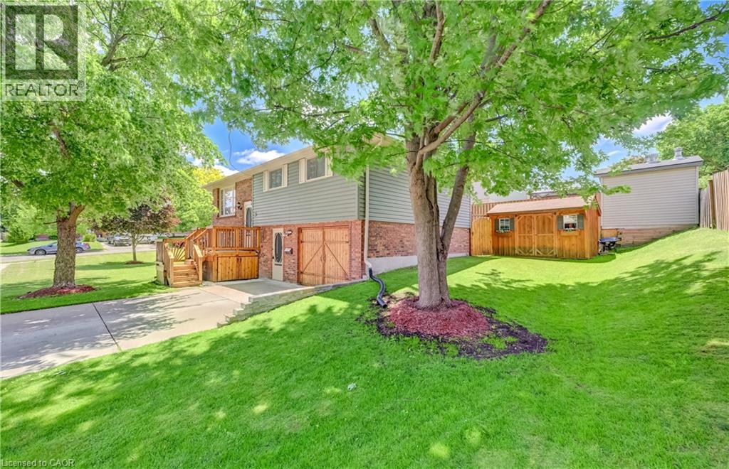 3 PARKLAND Crescent thumbnail 36
