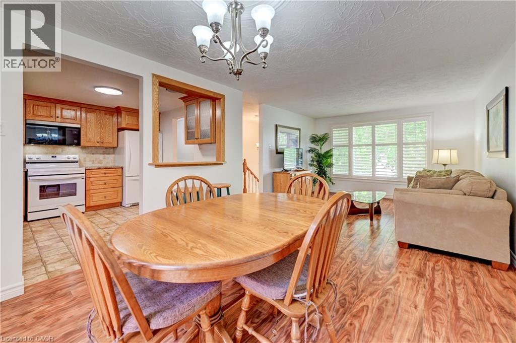 3 PARKLAND Crescent thumbnail 10