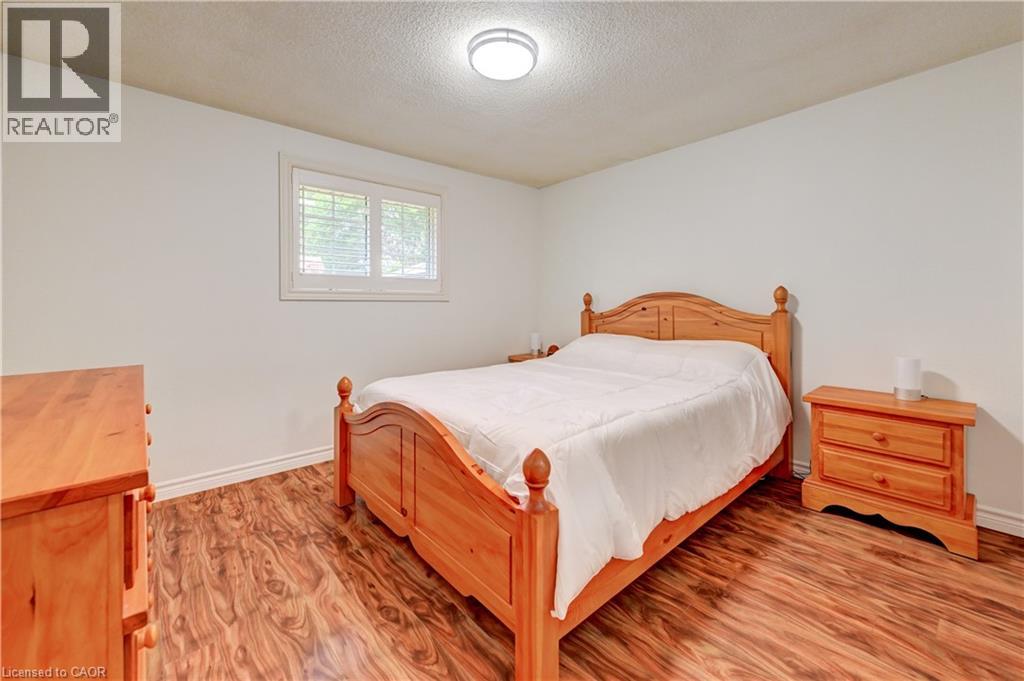 3 PARKLAND Crescent thumbnail 15
