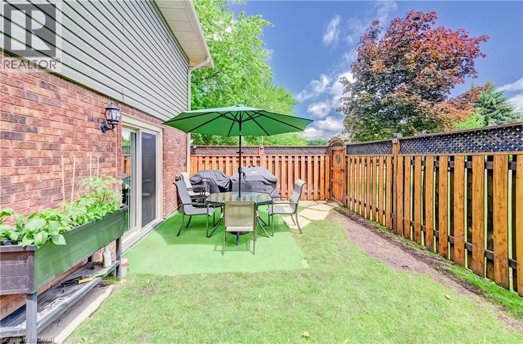 3 PARKLAND Crescent thumbnail 30