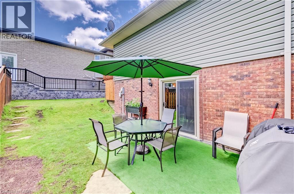 3 PARKLAND Crescent thumbnail 31