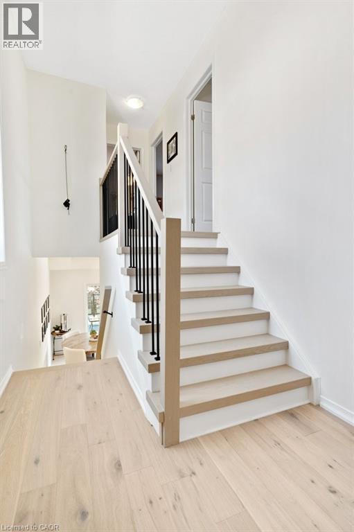 397 PARKVALE Drive thumbnail 23