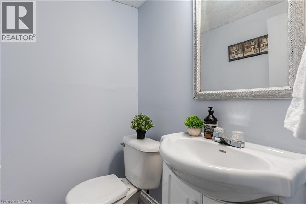 210 GLAMIS Road Unit# 22 thumbnail 22