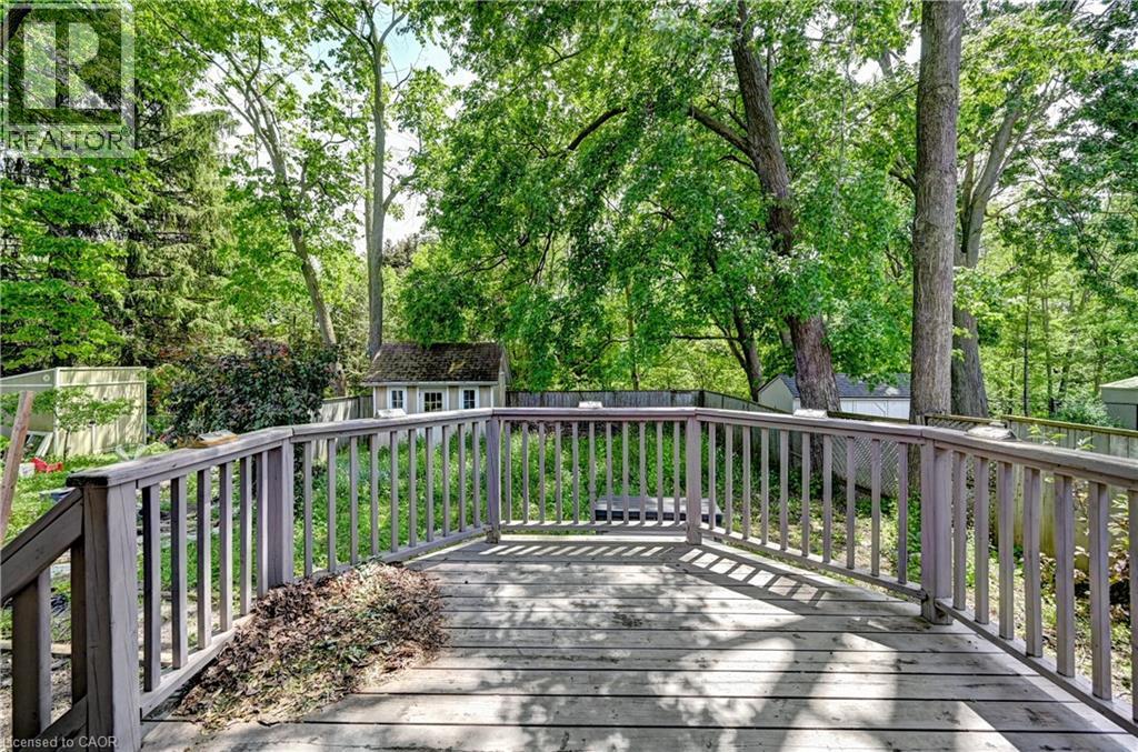 525 FALLINGBROOK Drive thumbnail 25