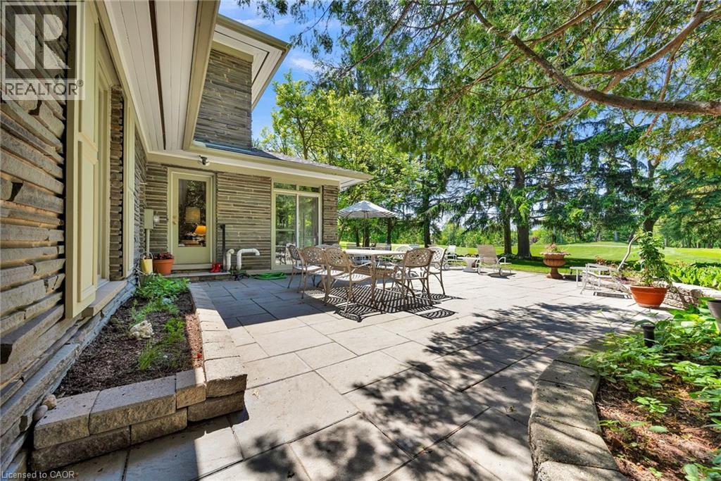 61 HUNTLEY Crescent thumbnail 34