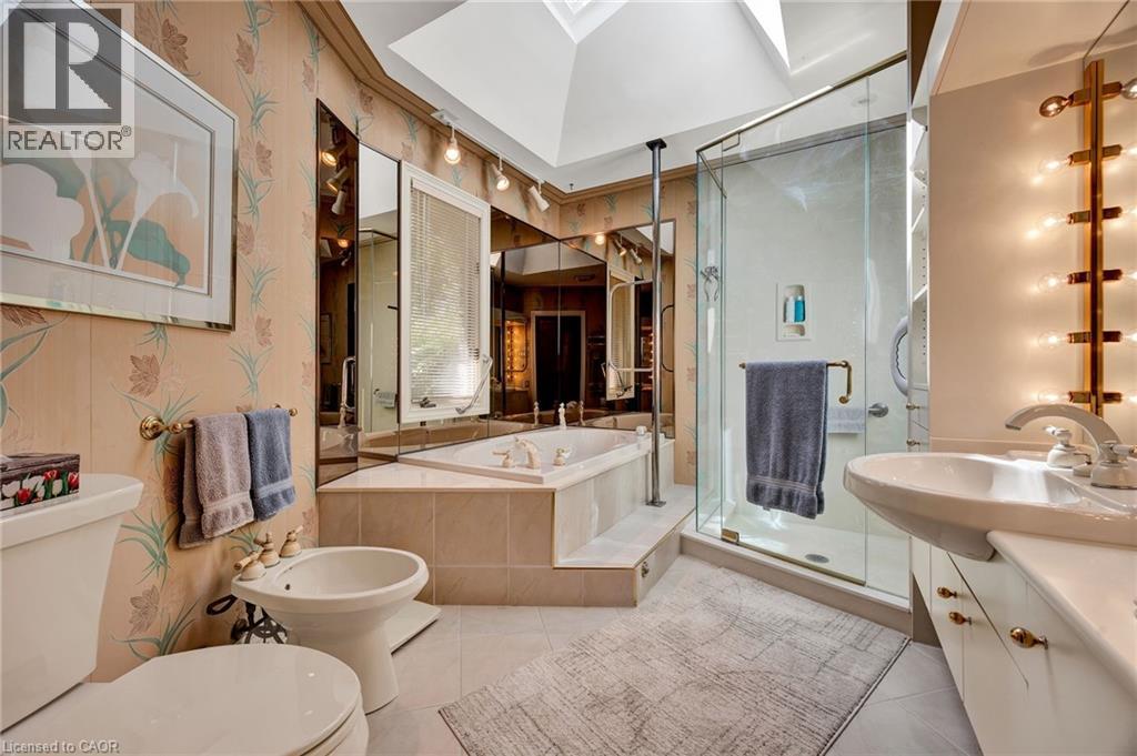61 HUNTLEY Crescent thumbnail 23