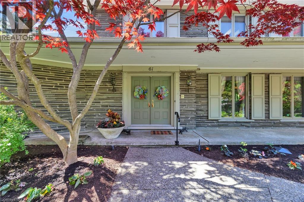 61 HUNTLEY Crescent thumbnail 6
