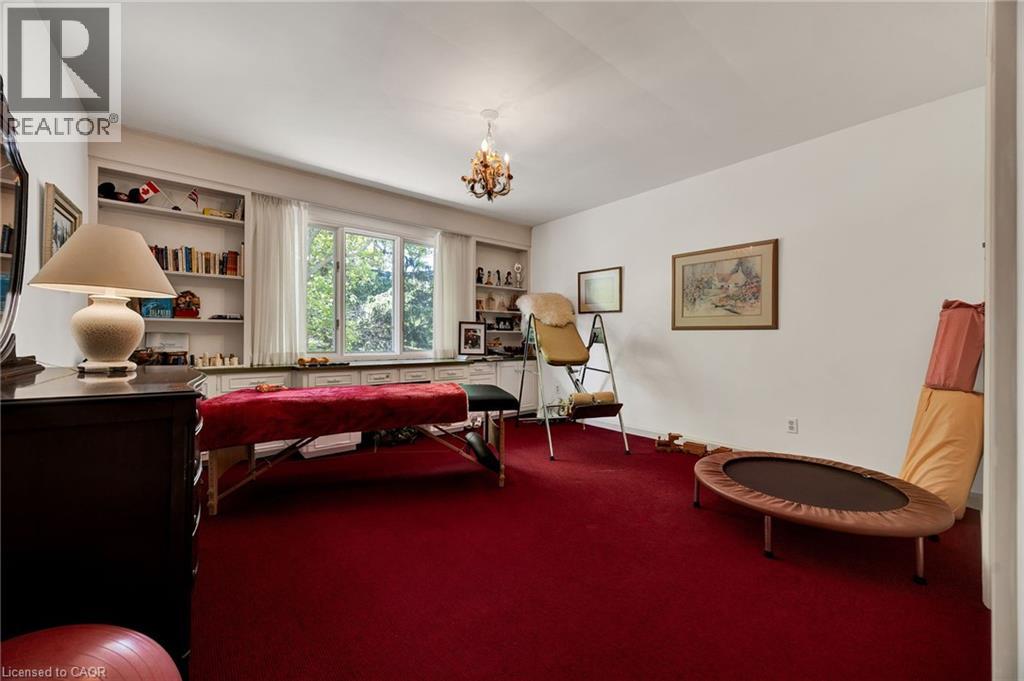 61 HUNTLEY Crescent thumbnail 29