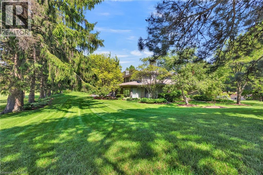 61 HUNTLEY Crescent thumbnail 37