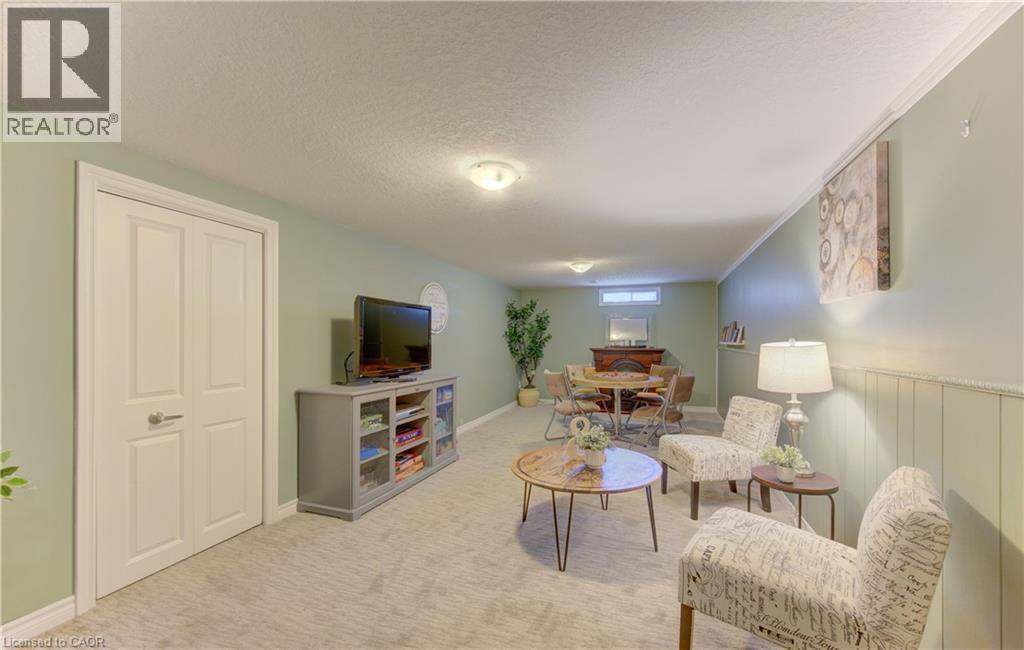 83 MANOR Drive thumbnail 30