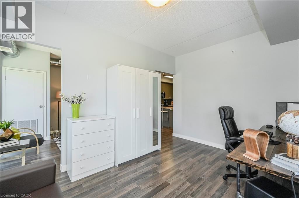 62 BALSAM Street Unit# H204 thumbnail 3