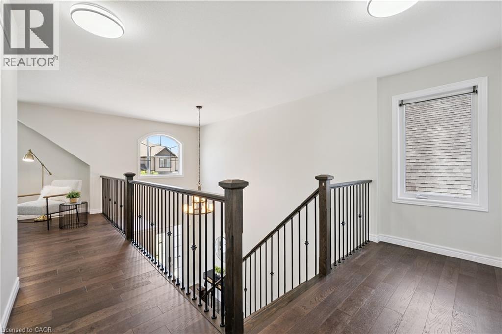 183 SNYDER Avenue N thumbnail 20