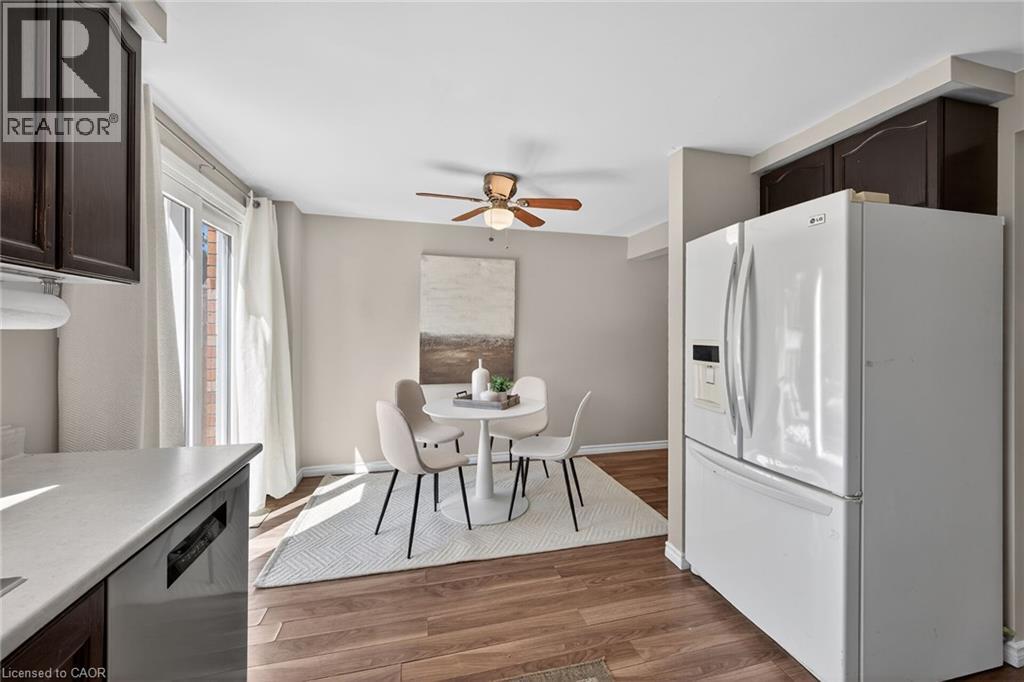 925 ELGIN Street N thumbnail 16