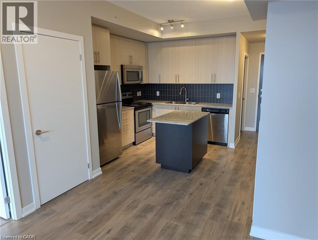 85 DUKE Street W Unit# 703 thumbnail 8