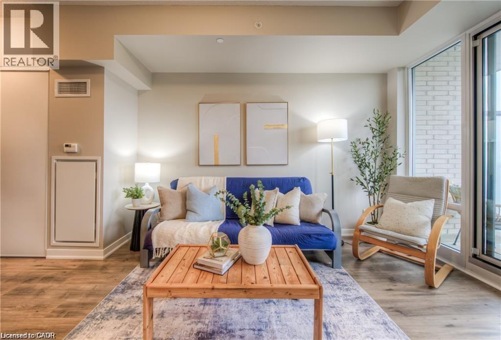 85 DUKE Street W Unit# 703 thumbnail 18