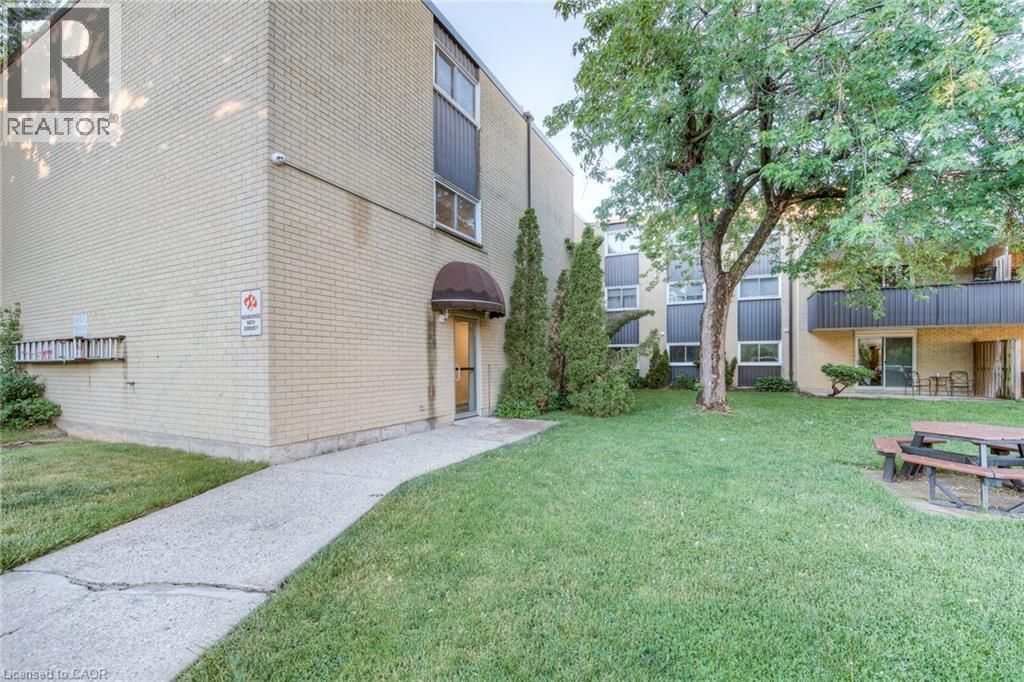 75 HAZELGLEN Drive Unit# 310 thumbnail 31
