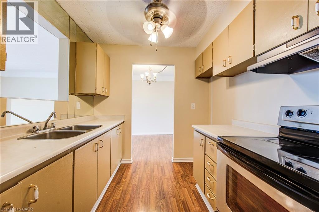 75 HAZELGLEN Drive Unit# 310 thumbnail 8